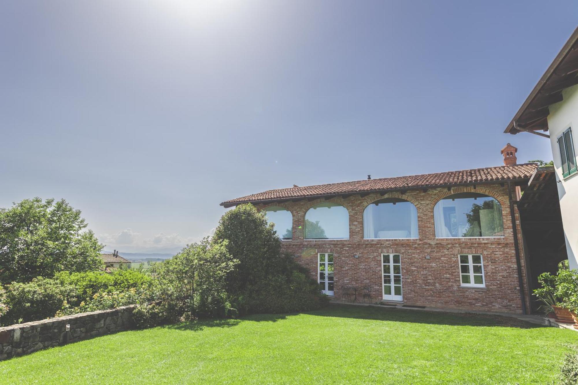 Myvilla Suites Palazzo Canavese Exteriör bild